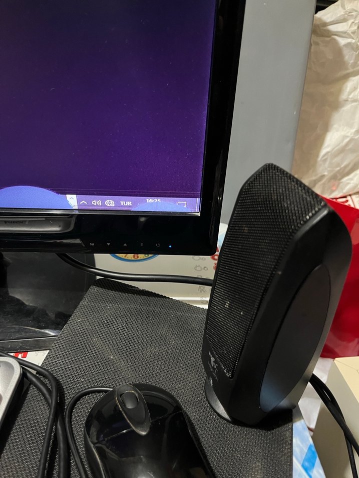 Bilgisayar Monitörü ve kasası - Görsel 4