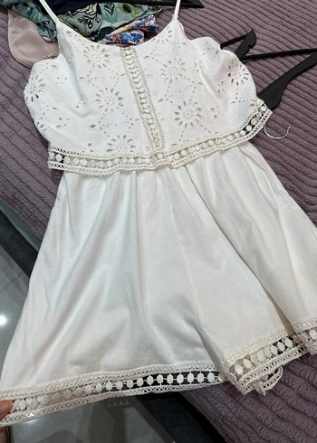 Beyaz dantel detaylı tulum - Görsel 4