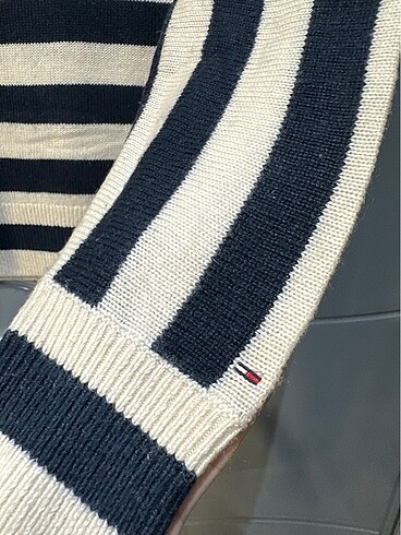 Tommy Hilfiger Tommy kazak