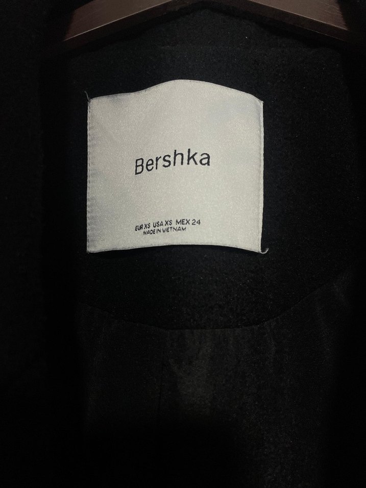 BERSHKA Siyah Çift Düğmeli Uzun Kaban - Görsel 3