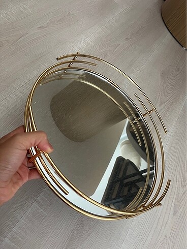  Beden altın Renk 28 cm ayna görseldeki