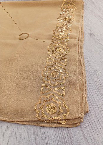 American Vintage şifon pullu şal özel gün için
