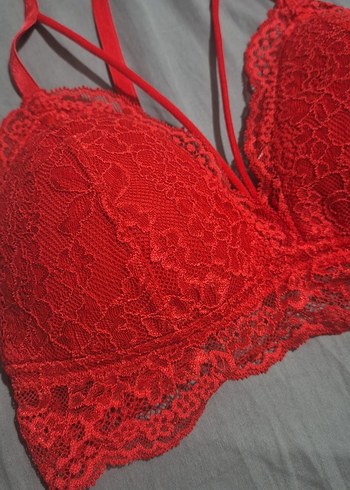 m Beden Kırmızı Dantel Bohem Bralet