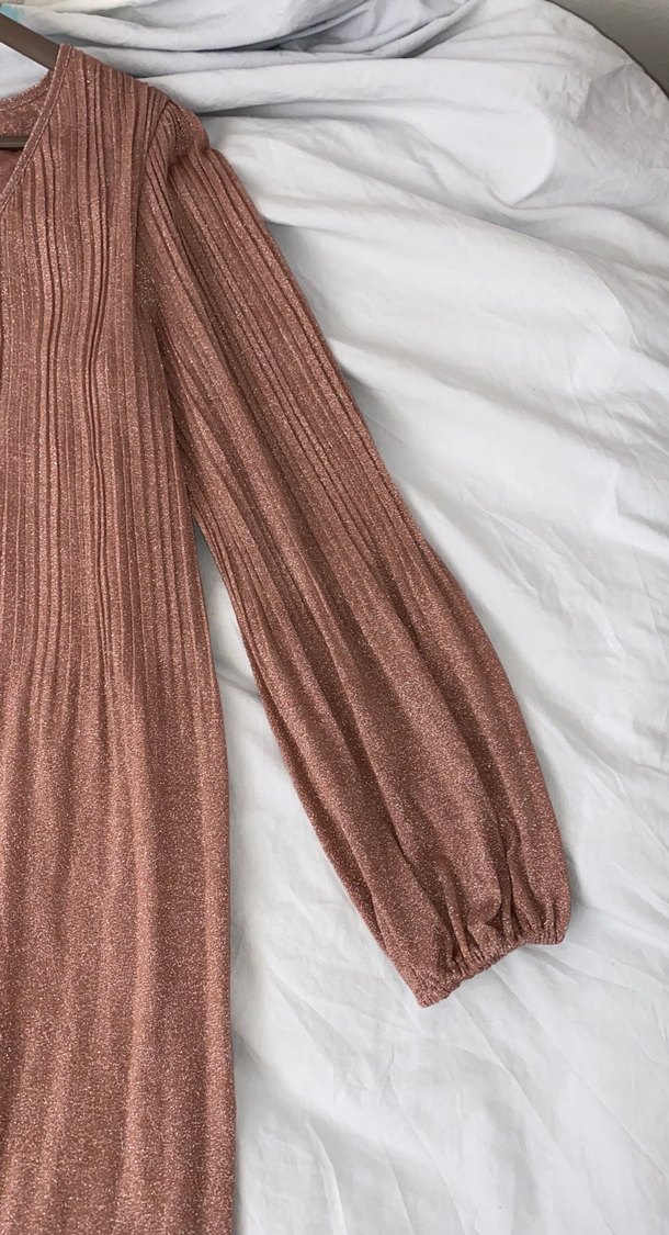 İpekyol V Yaka Pilili Elbise - Görsel 3