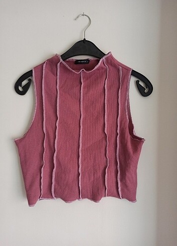 Trendyolmilla crop