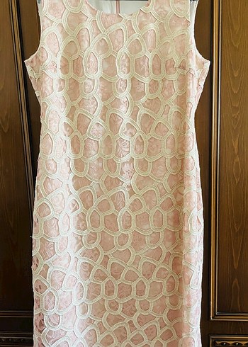 Dantel İşlemeli Bej Kadın Uzun Takım Elbise - Görsel 2