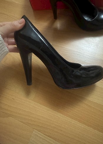 Siyah  Yüksek Topuklu Stiletto - Görsel 3