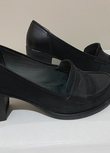 39 Beden siyah Renk Hakiki Deri topuklu klasik bayan ayakkabı 