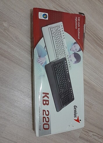 Rusça Türkçe İngilizce bilgisayar klavyesi 