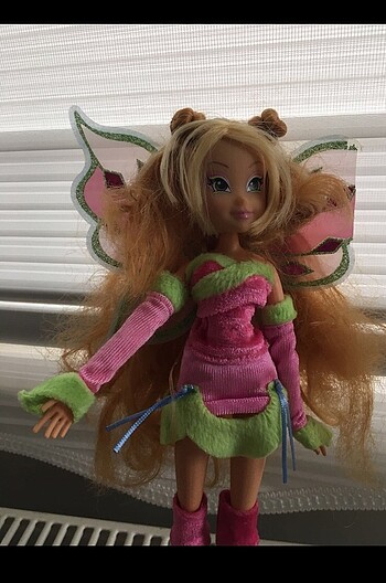 Winx Club Winx Flora bebek