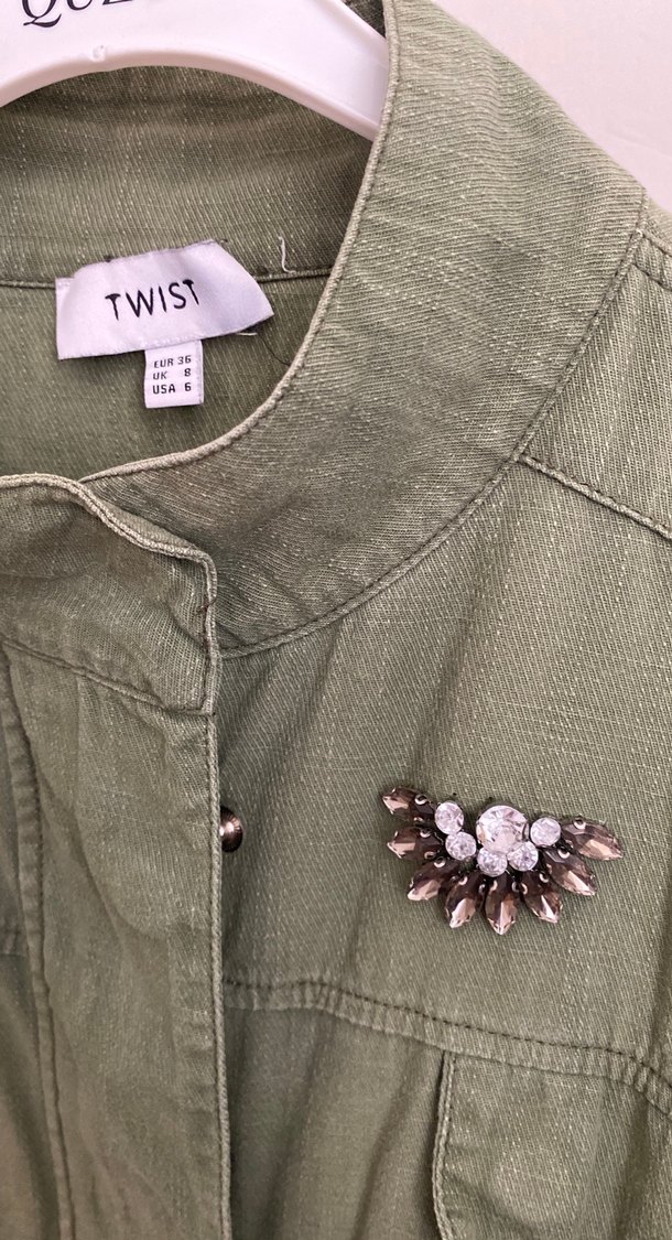 Düğmeli Nakışlı Yeşil Kadın Ceket - Görsel 2