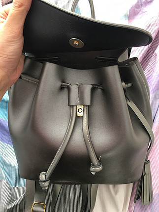 Küçük sırt çantası 