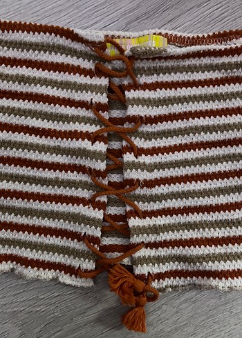 Urban Outfitters Crop Örgü - Görsel 2