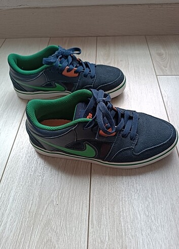Nike spor ayakkabı 