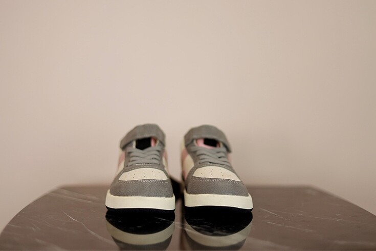 26 Beden ten rengi Renk Kız çocuk sneakers