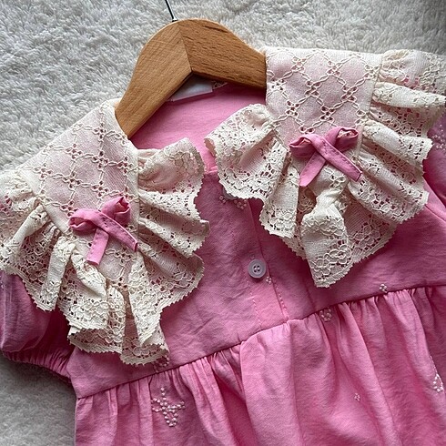 Zara BAYRAMLIK DANTEL YAKA ELBİSE