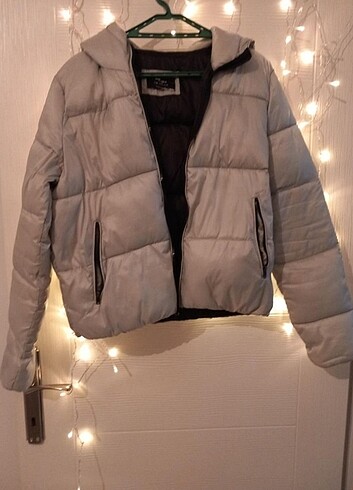 Bershka gümüş mont