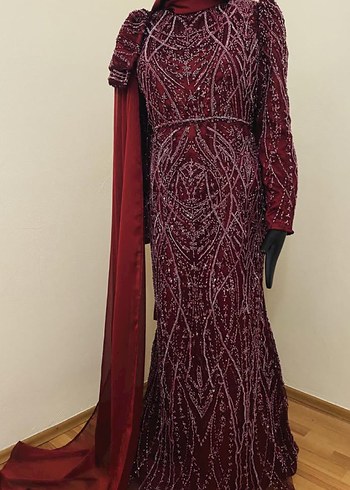 Bordo İşlemeli Uzun Abiye Elbise