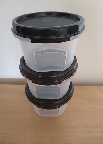 Tupperware 3'lü kaplar 