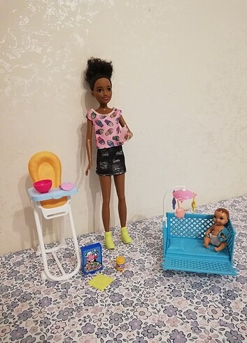 BARBIE BEBEK 