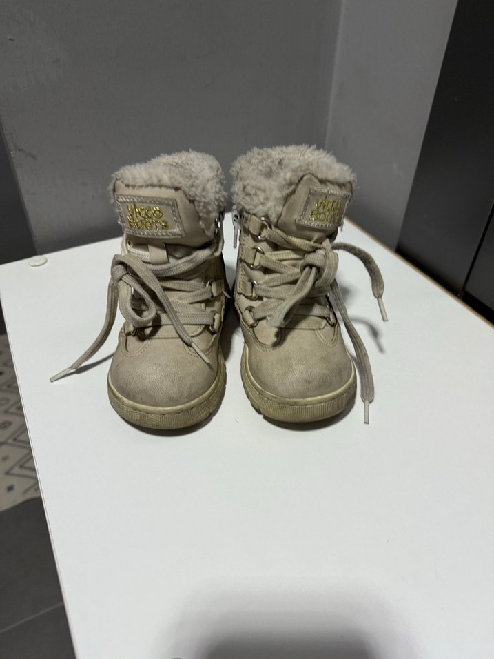 Kız Çocuk bej Kürklü Sokak Stili Bot - Görsel 2