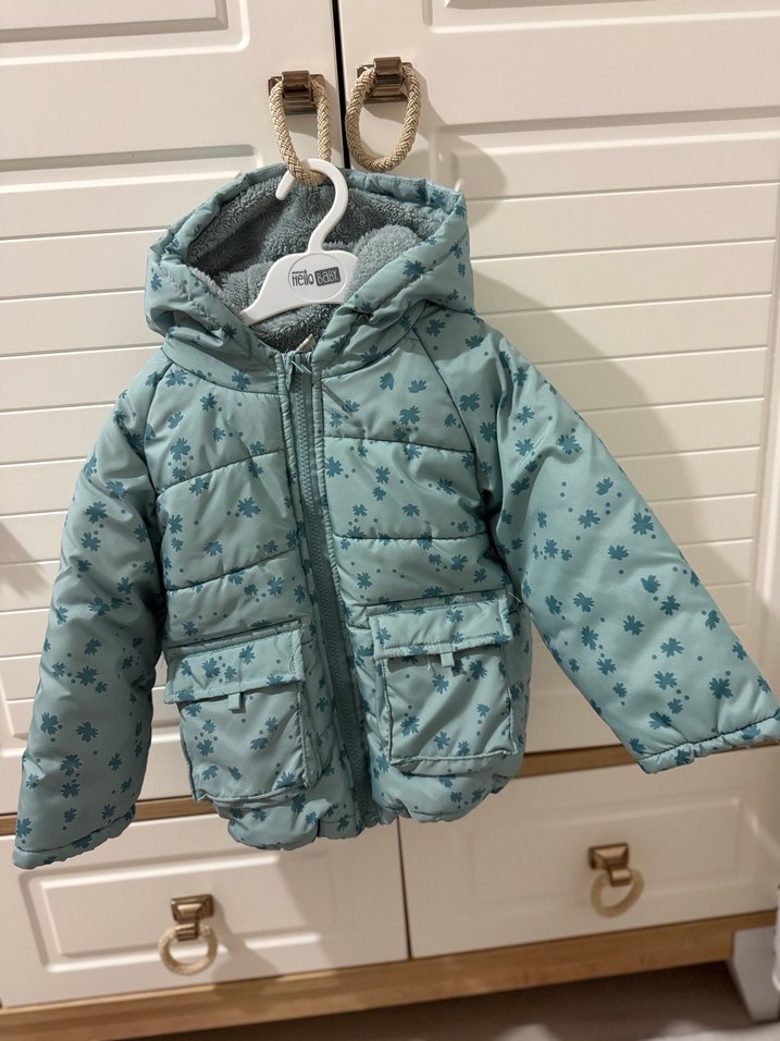 Mavi Çiçek Desenli Kız Çocuk Mont - Görsel 4