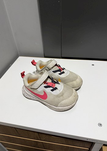 Kız Çocuk Beyaz Cırt Cırtlı Spor Ayakkabı - Görsel 2