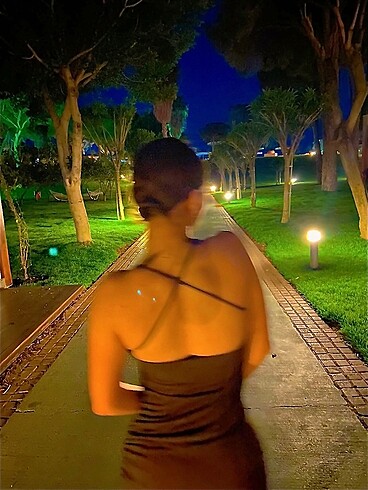 Gece elbisesi
