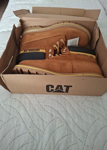 42 Beden cat erkek 42 no bot muhteşem