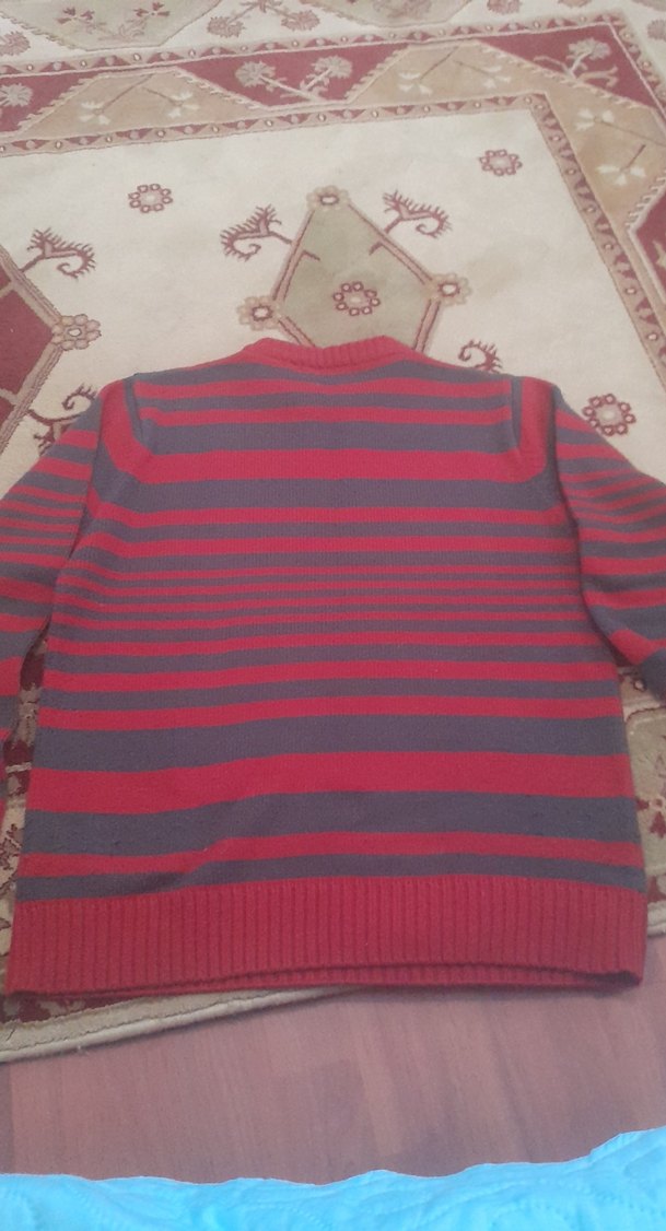 Kırmızı Gri Çizgili Erkek Yün Kazak - Görsel 4