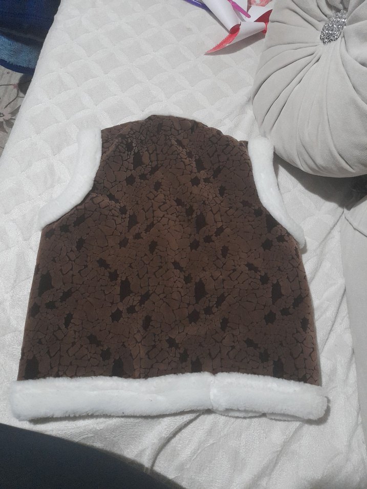 Kürklü Kahverengi Erkek Çocuk Yelek - Görsel 3