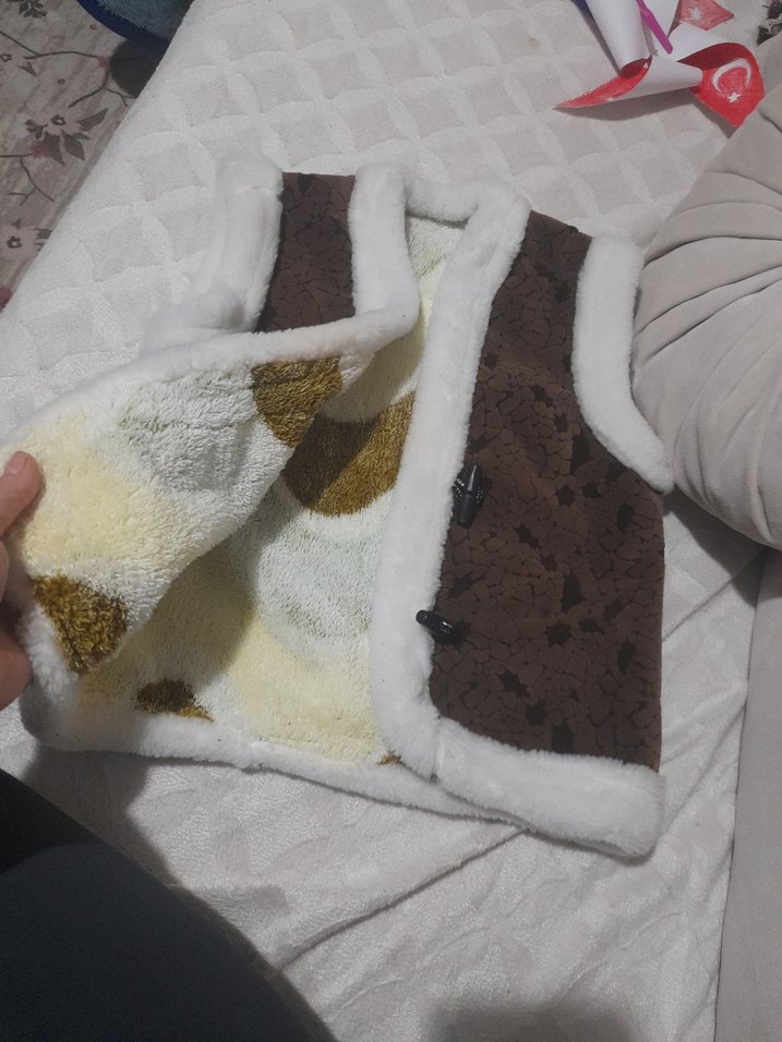 Kürklü Kahverengi Erkek Çocuk Yelek - Görsel 2