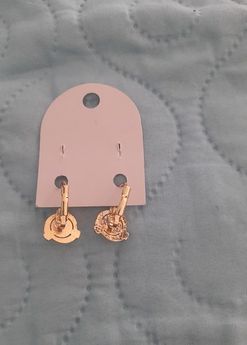 İnci Detaylı Mini Altın Küpe - Görsel 3