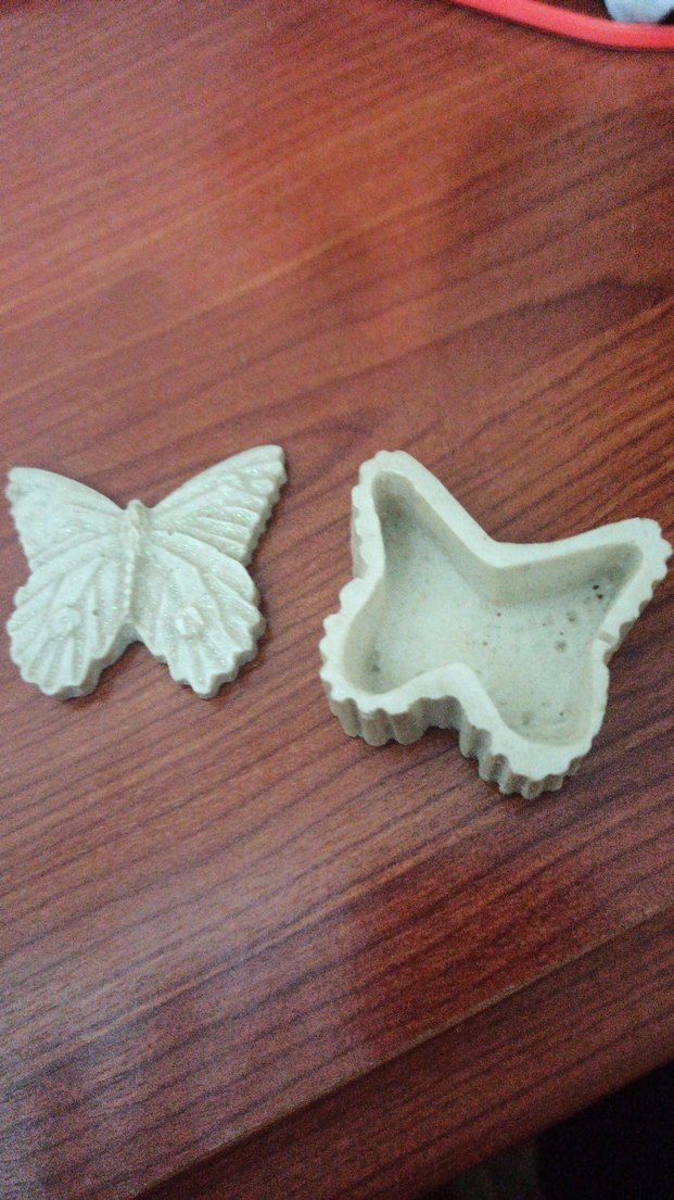 Beyaz Kelebek Figürin - Görsel 2