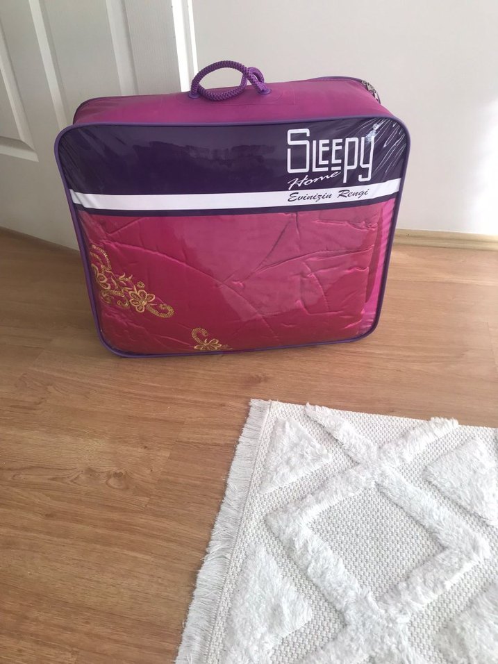 Pembe Nakışlı  saten çeyiz yorganı - Görsel 5