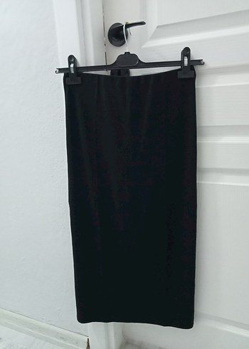 Düz Siyah Uzun Kadın Etek - Görsel 4