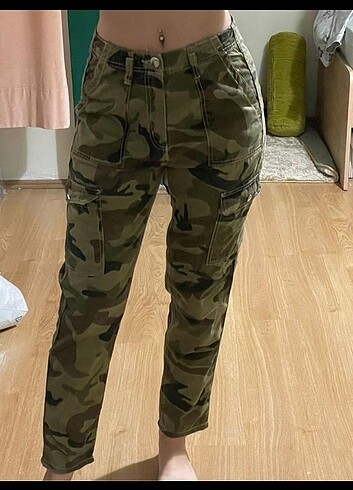 s Beden haki Renk bershka asker desenli kargo pantolon
