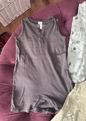12-18 Ay Beden H&M 12-18 ay erkek bebek 4lü salopet