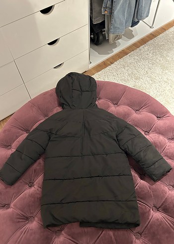 Zara unisex 5 yaş siyah şişme kaban - Görsel 4