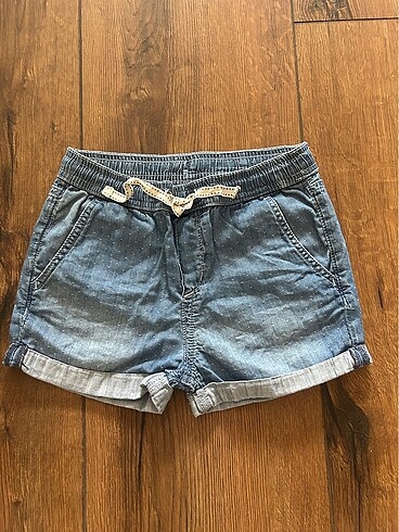 H&M 4-5 yaş kız çocuk kot şort
