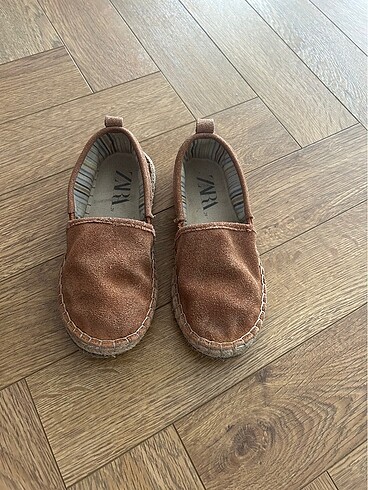 Zara 29 numara erkek çocuk espadril
