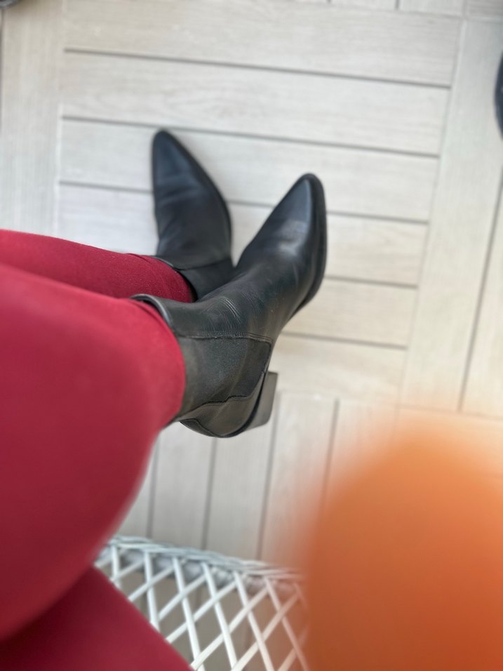 Siyah Deri Tokalı Kadın Topuklu Bot - Görsel 3