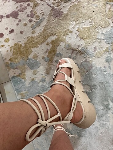 Hasarsız krem rengi sandalet - Görsel 6