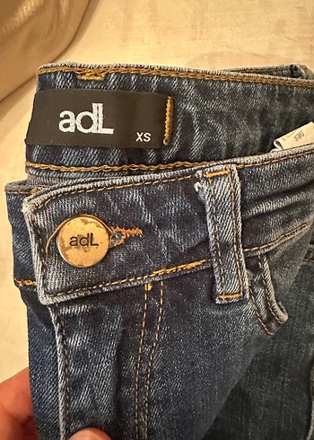 Yırtmaçlı Adl Kadın Denim Pantolon - Görsel 4