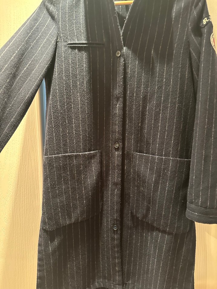 Düğmeli Lacivert Uzun Ceket - Görsel 4