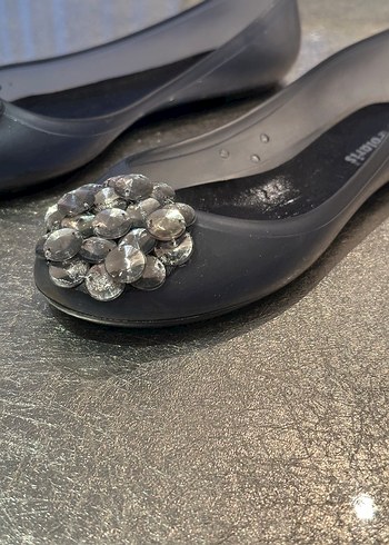 Gri Pul Detaylı Kadın Dolgu Topuk Babet - Görsel 2