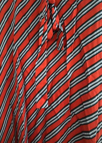 Kırmızı Çizgili  Uzun Etek - Görsel 2