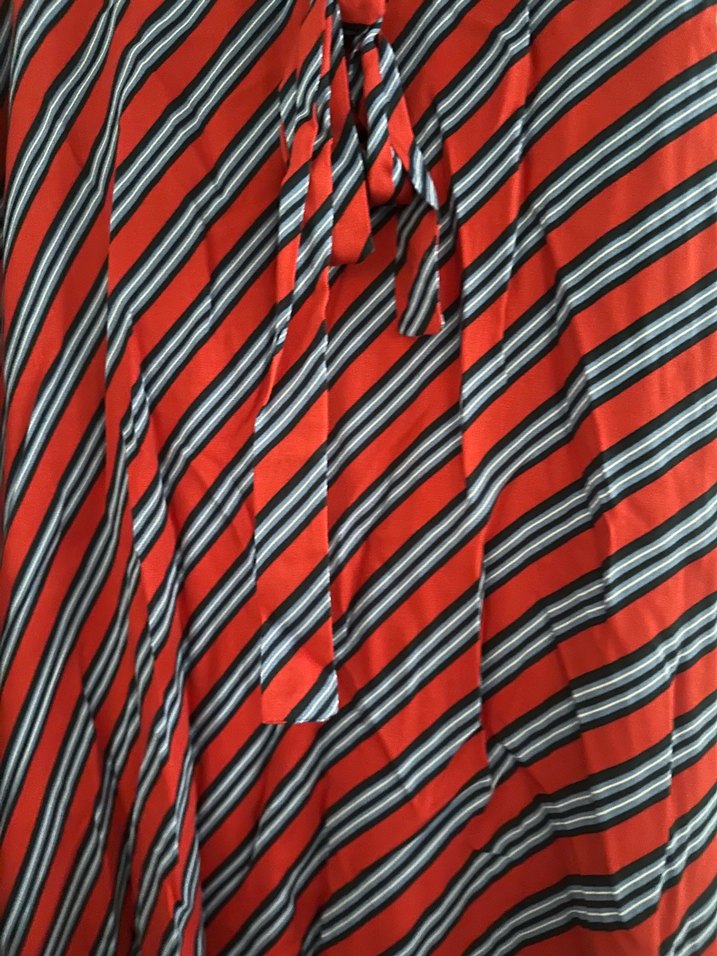 Kırmızı Çizgili  Uzun Etek - Görsel 2