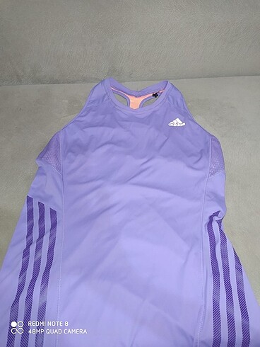 adidas spor üstü