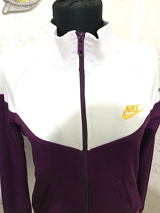m Beden mor Renk NIKE FERMUARLI MONT 